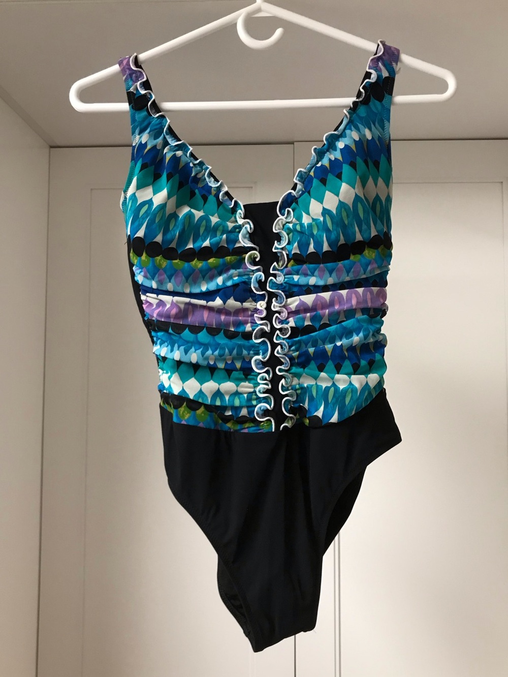 Profile by Gottex Swimsuit in Turquoise/ Black Multi-Pattern US 6